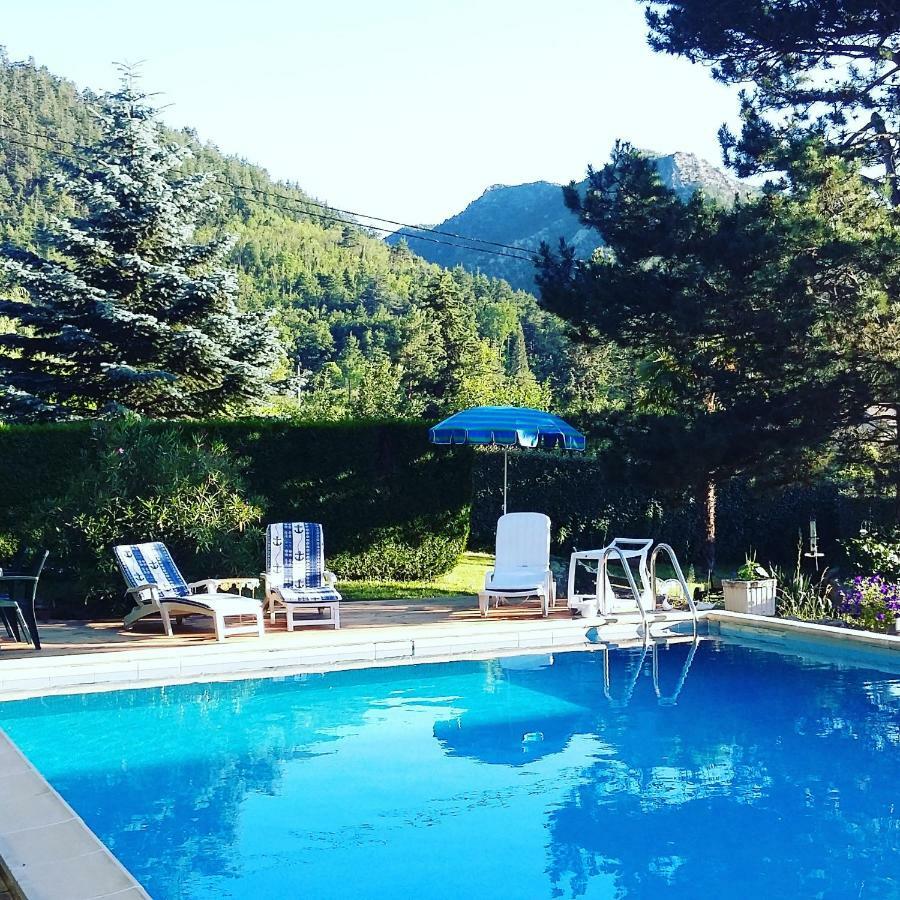 Canigou Lodge Верне-ле-Бен Екстериор снимка